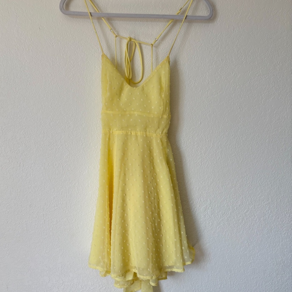 Lucy in the Sky Light Yellow Textured Dress